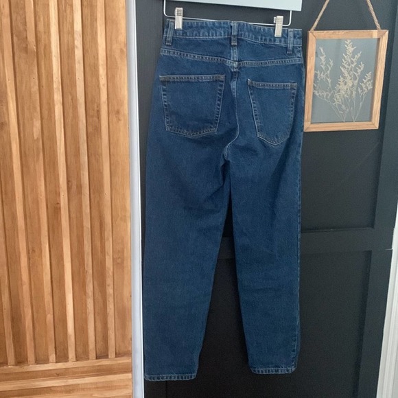 Free People‎ We the Free High Rise Mom Jeans. Size 26x27 - Picture 3 of 12